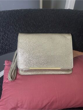 NWT Apt. 9 Gold Crossbody Bag